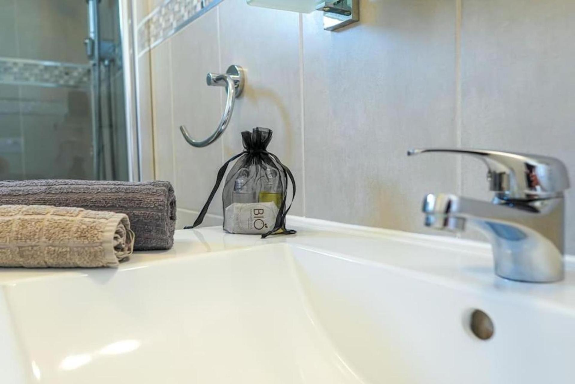 Amazing 2 Bedroom Flat With Beachfront And Pool, Paraiso Del Sur A306 Playa Paraiso  Exterior foto